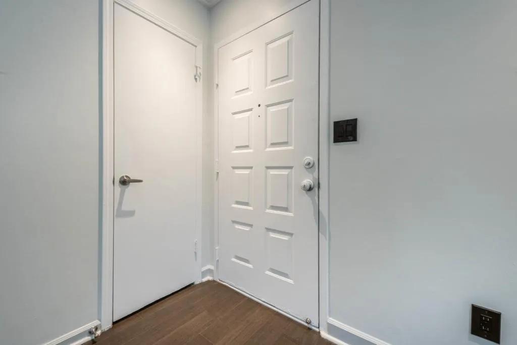 1405 Wingate Way, Sandy Springs, Georgia 30350, 1 Bedroom Bedrooms, ,1 BathroomBathrooms,Residential,Sold,1405 Wingate Way,6058642