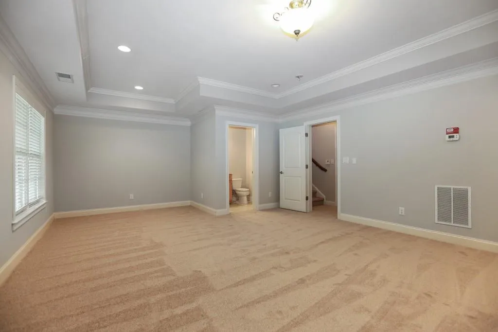 238 Meeting Lane, Atlanta, Georgia 30342, 4 Bedrooms Bedrooms, ,2 BathroomsBathrooms,Residential,Sold,238 Meeting Lane,5897829