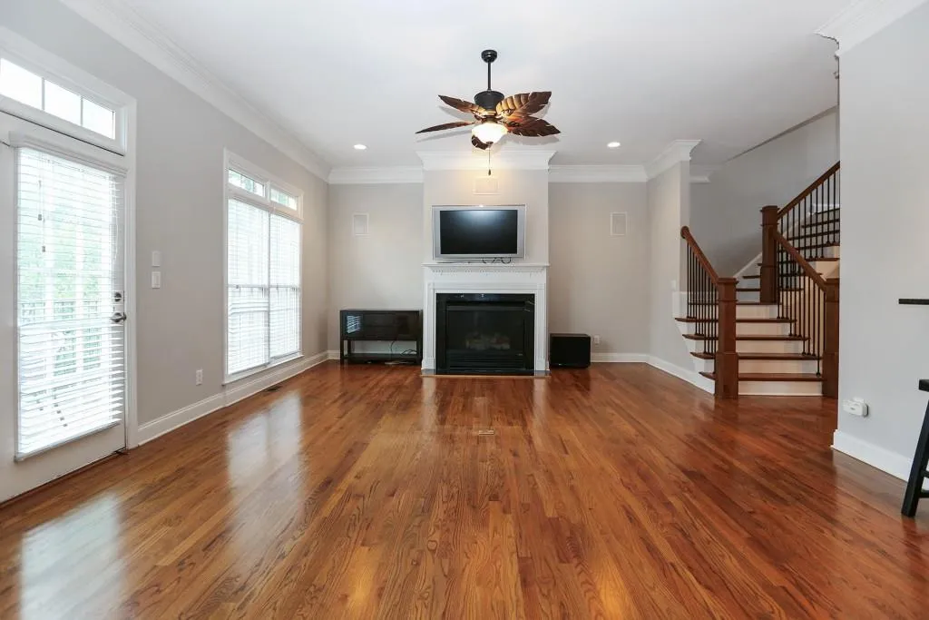 238 Meeting Lane, Atlanta, Georgia 30342, 4 Bedrooms Bedrooms, ,2 BathroomsBathrooms,Residential,Sold,238 Meeting Lane,5897829