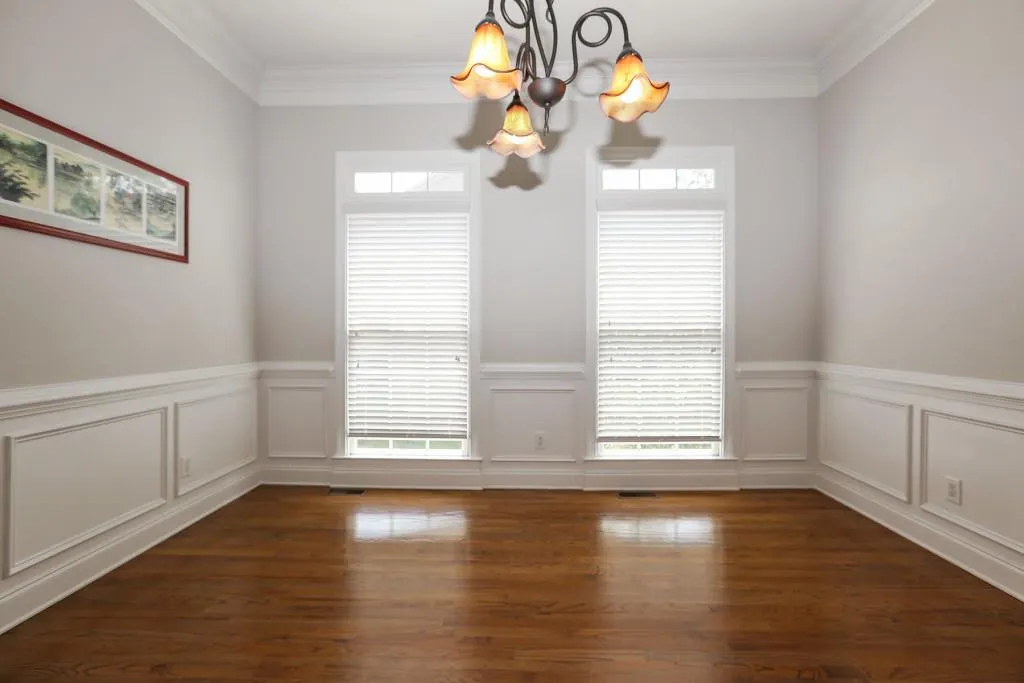 238 Meeting Lane, Atlanta, Georgia 30342, 4 Bedrooms Bedrooms, ,2 BathroomsBathrooms,Residential,Sold,238 Meeting Lane,5897829