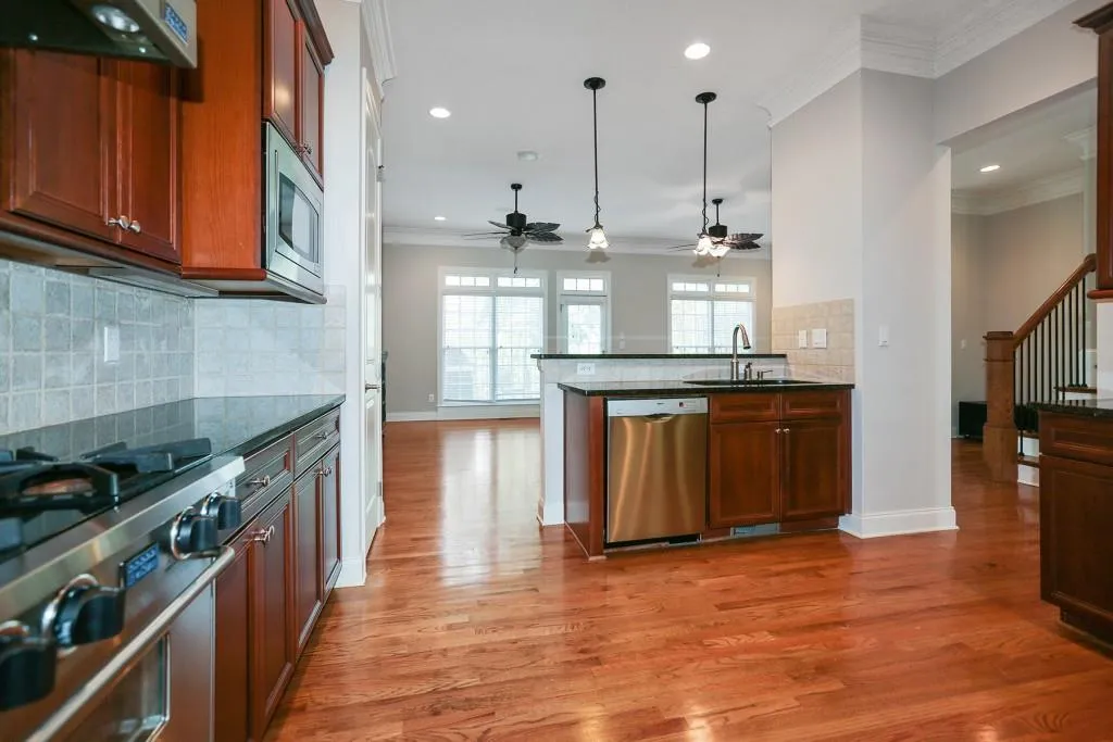 238 Meeting Lane, Atlanta, Georgia 30342, 4 Bedrooms Bedrooms, ,2 BathroomsBathrooms,Residential,Sold,238 Meeting Lane,5897829