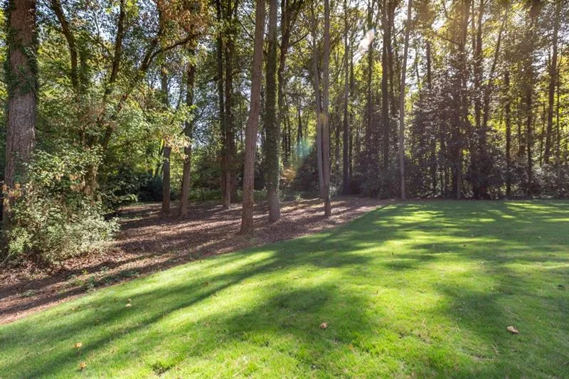 896 Crest Valley Drive, Sandy Springs, Georgia 30327, 6 Bedrooms Bedrooms, ,6 BathroomsBathrooms,Residential,Sold,896 Crest Valley Drive,6619793