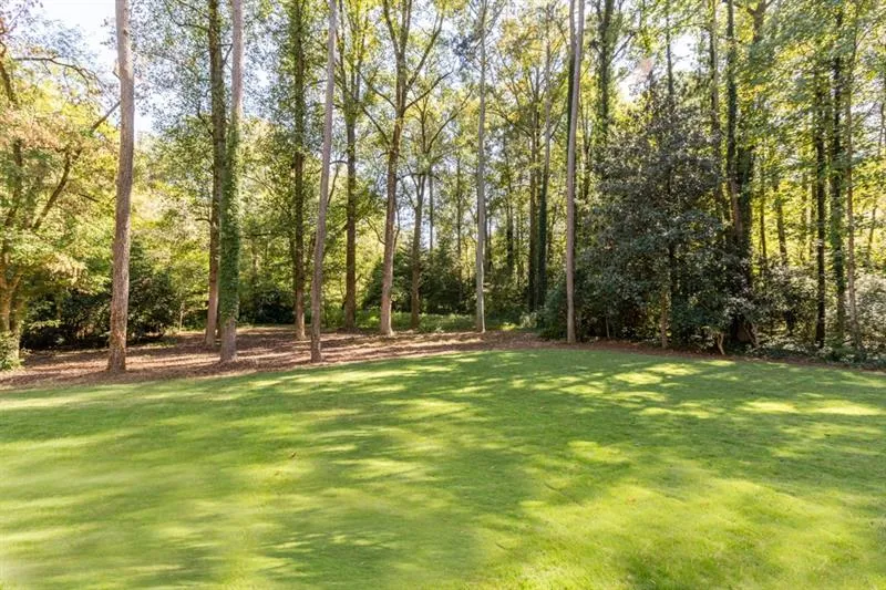 896 Crest Valley Drive, Sandy Springs, Georgia 30327, 6 Bedrooms Bedrooms, ,6 BathroomsBathrooms,Residential,Sold,896 Crest Valley Drive,6619793