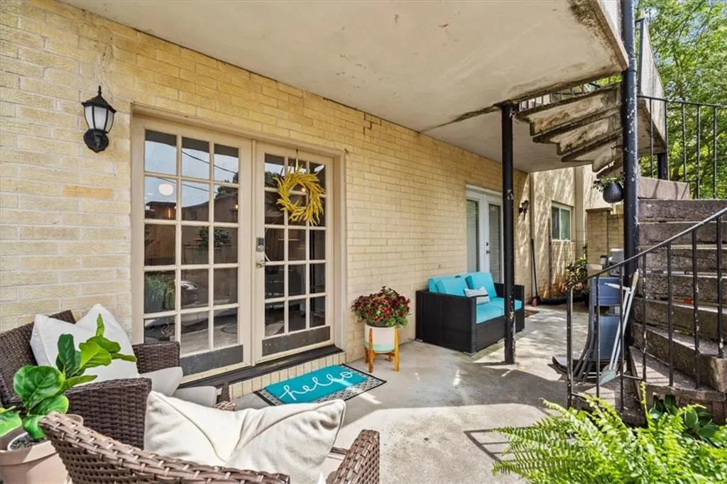 5400 Roswell Road Unit P8, Sandy Springs, Georgia 30342, 2 Bedrooms Bedrooms, ,1 BathroomBathrooms,Residential,Sold,5400 Roswell Road Unit P8,7213737 5400 Roswell Road Unit P8, Sandy Springs, Georgia 30342, 2 Bedrooms Bedrooms, ,1 BathroomBathrooms,Residential,Sold,5400 Roswell Road Unit P8,7213737