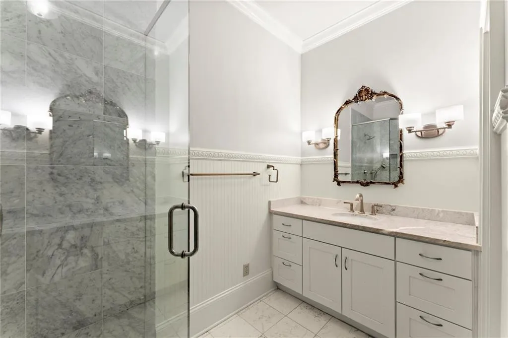 3657 Peachtree Road Ne Unit 8a, Atlanta, Georgia 30319, 3 Bedrooms Bedrooms, ,3 BathroomsBathrooms,Residential,For Sale,3657 Peachtree Road Ne Unit 8a,7616313