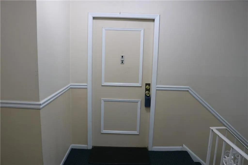 6851 Roswell Road Unit P3, Sandy Springs, Georgia 30328, 2 Bedrooms Bedrooms, ,2 BathroomsBathrooms,Residential,Sold,6851 Roswell Road Unit P3,6944589