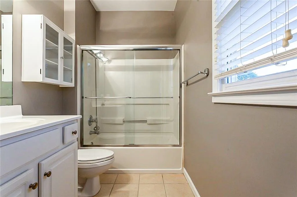 8615 Hope Mews Court, Atlanta, Georgia 30350, 2 Bedrooms Bedrooms, ,2 BathroomsBathrooms,Residential,Sold,8615 Hope Mews Court,6874540