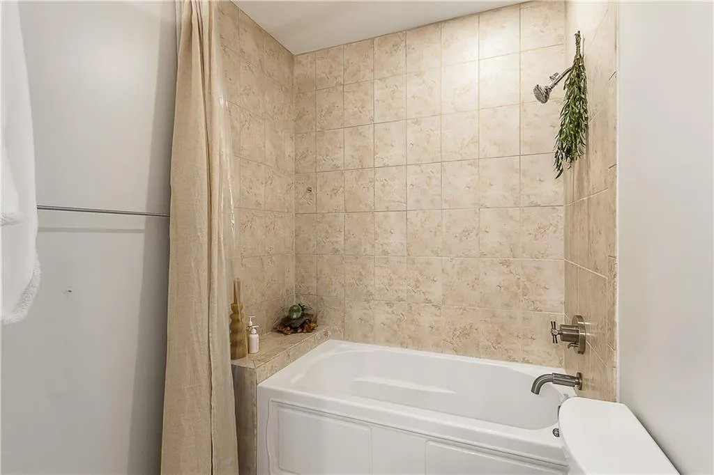 905 Juniper Street Ne Unit 705, Atlanta, Georgia 30309, 2 Bedrooms Bedrooms, ,2 BathroomsBathrooms,Residential,For Sale,905 Juniper Street Ne Unit 705,7686115