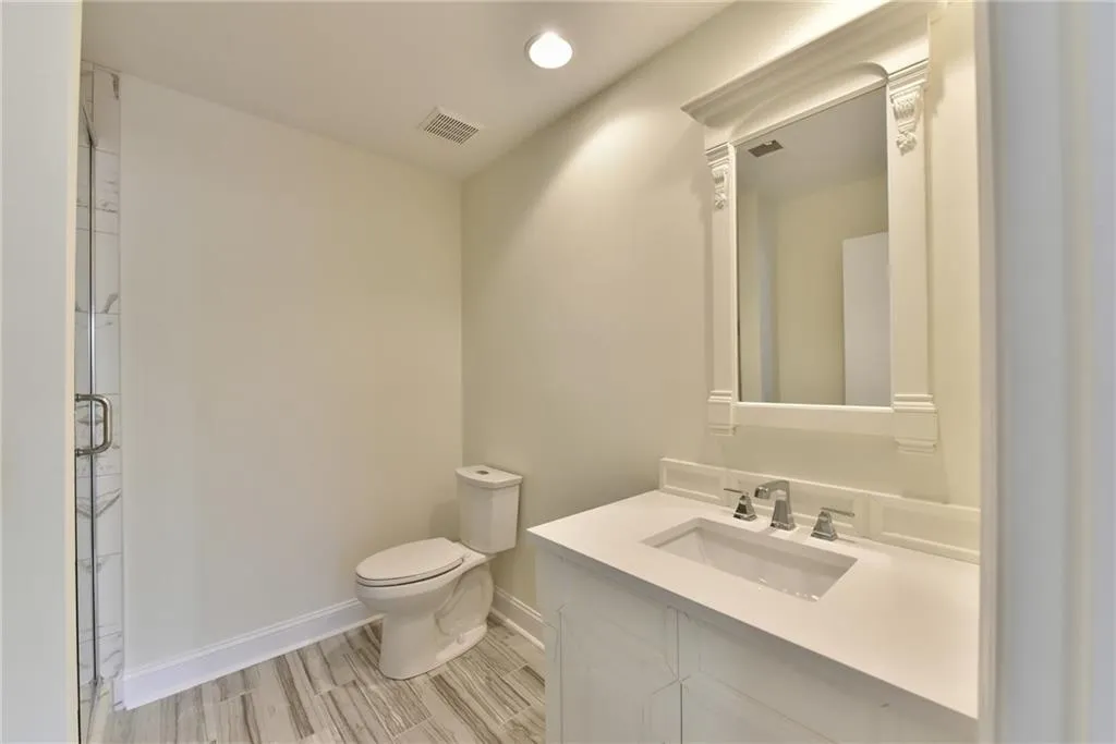 65 Old Powers Place, Sandy Springs, Georgia 30327, 5 Bedrooms Bedrooms, ,3 BathroomsBathrooms,Residential,Sold,65 Old Powers Place,5789139