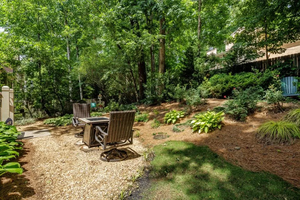 7973 Magnolia Square, Sandy Springs, Georgia 30350, 4 Bedrooms Bedrooms, ,3 BathroomsBathrooms,Residential,Sold,7973 Magnolia Square,7065228