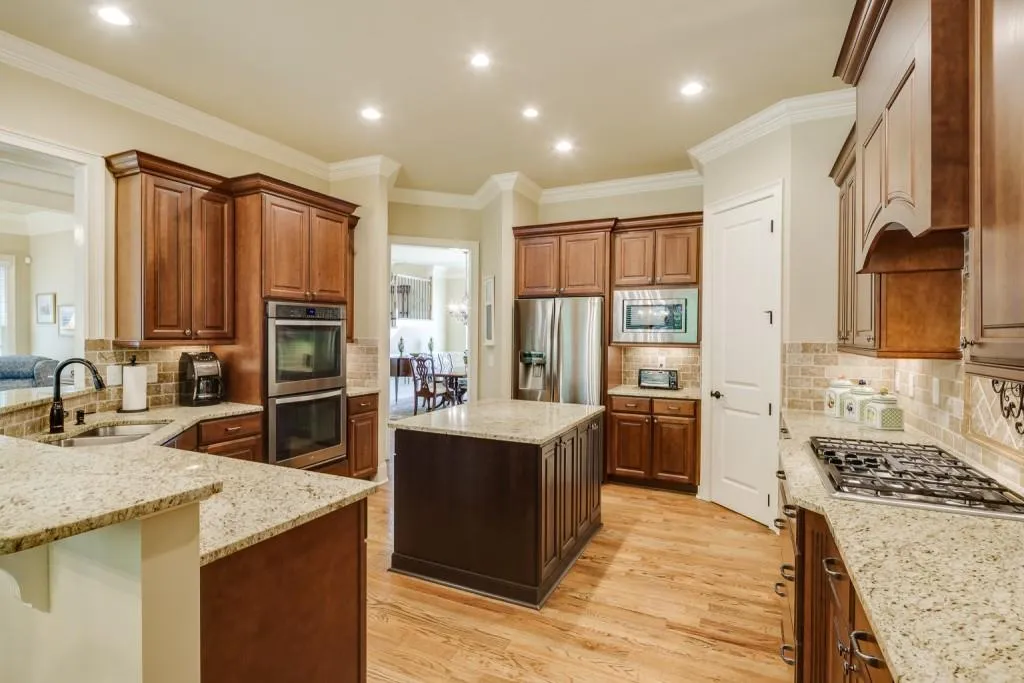 7973 Magnolia Square, Sandy Springs, Georgia 30350, 4 Bedrooms Bedrooms, ,3 BathroomsBathrooms,Residential,Sold,7973 Magnolia Square,7065228