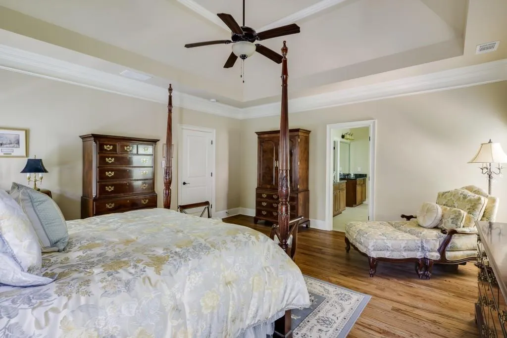 7973 Magnolia Square, Sandy Springs, Georgia 30350, 4 Bedrooms Bedrooms, ,3 BathroomsBathrooms,Residential,Sold,7973 Magnolia Square,7065228