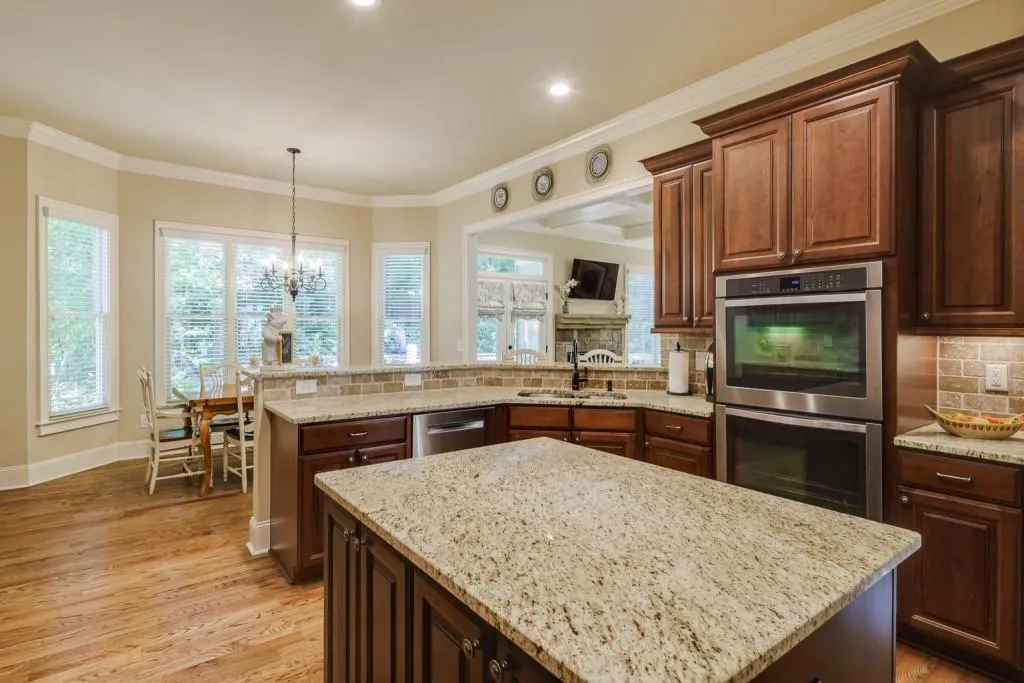 7973 Magnolia Square, Sandy Springs, Georgia 30350, 4 Bedrooms Bedrooms, ,3 BathroomsBathrooms,Residential,Sold,7973 Magnolia Square,7065228
