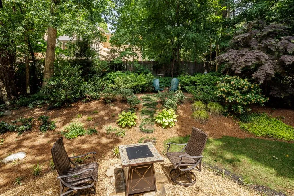 7973 Magnolia Square, Sandy Springs, Georgia 30350, 4 Bedrooms Bedrooms, ,3 BathroomsBathrooms,Residential,Sold,7973 Magnolia Square,7065228