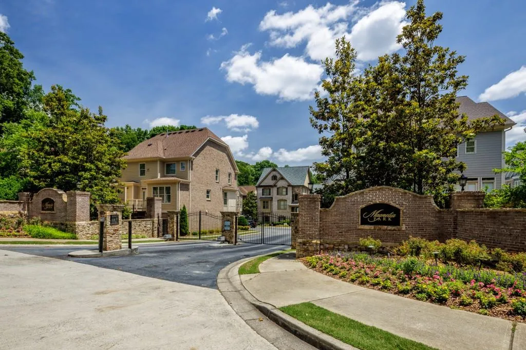 7973 Magnolia Square, Sandy Springs, Georgia 30350, 4 Bedrooms Bedrooms, ,3 BathroomsBathrooms,Residential,Sold,7973 Magnolia Square,7065228