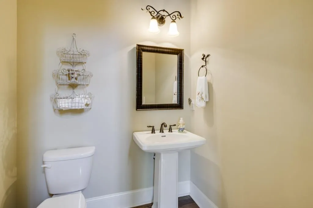 7973 Magnolia Square, Sandy Springs, Georgia 30350, 4 Bedrooms Bedrooms, ,3 BathroomsBathrooms,Residential,Sold,7973 Magnolia Square,7065228