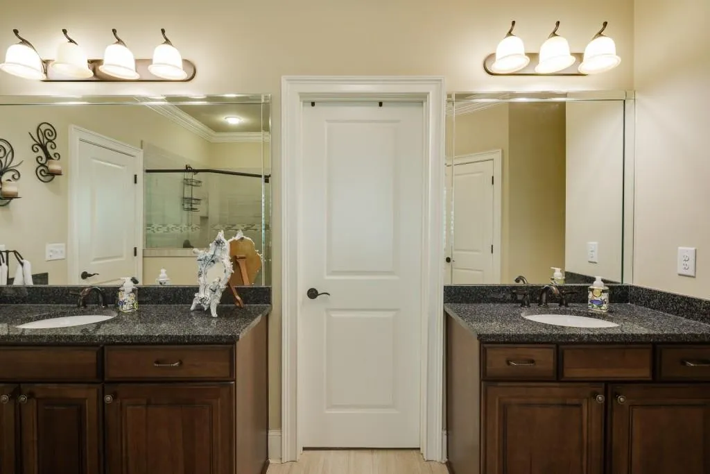 7973 Magnolia Square, Sandy Springs, Georgia 30350, 4 Bedrooms Bedrooms, ,3 BathroomsBathrooms,Residential,Sold,7973 Magnolia Square,7065228
