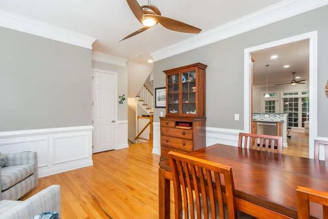 194 Meeting Lane, Atlanta, Georgia 30342, 4 Bedrooms Bedrooms, ,3 BathroomsBathrooms,Residential,Sold,194 Meeting Lane,7103706