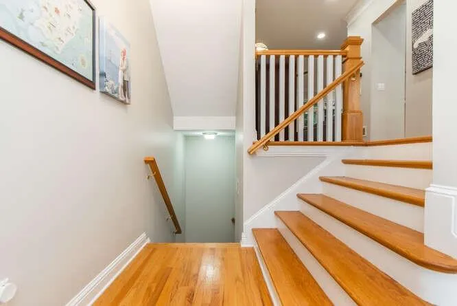 194 Meeting Lane, Atlanta, Georgia 30342, 4 Bedrooms Bedrooms, ,3 BathroomsBathrooms,Residential,Sold,194 Meeting Lane,7103706