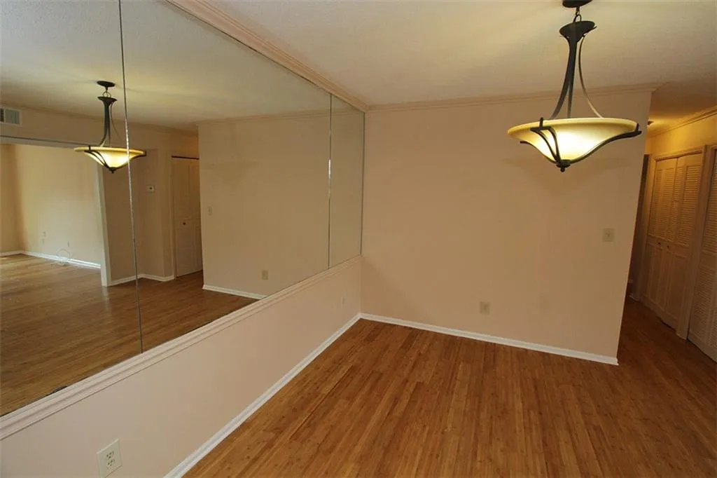 6851 Roswell Road Unit K8, Sandy Springs, Georgia 30328, 2 Bedrooms Bedrooms, ,2 BathroomsBathrooms,Residential,Sold,6851 Roswell Road Unit K8,6616401