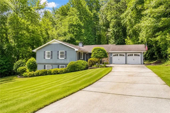1054 Fairfield Drive Ne, Marietta, Georgia 30068