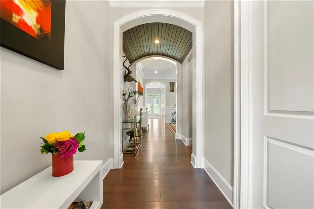 6451 Meridian Way, Atlanta, Georgia 30328, 6 Bedrooms Bedrooms, ,4 BathroomsBathrooms,Residential,Sold,6451 Meridian Way,6933811