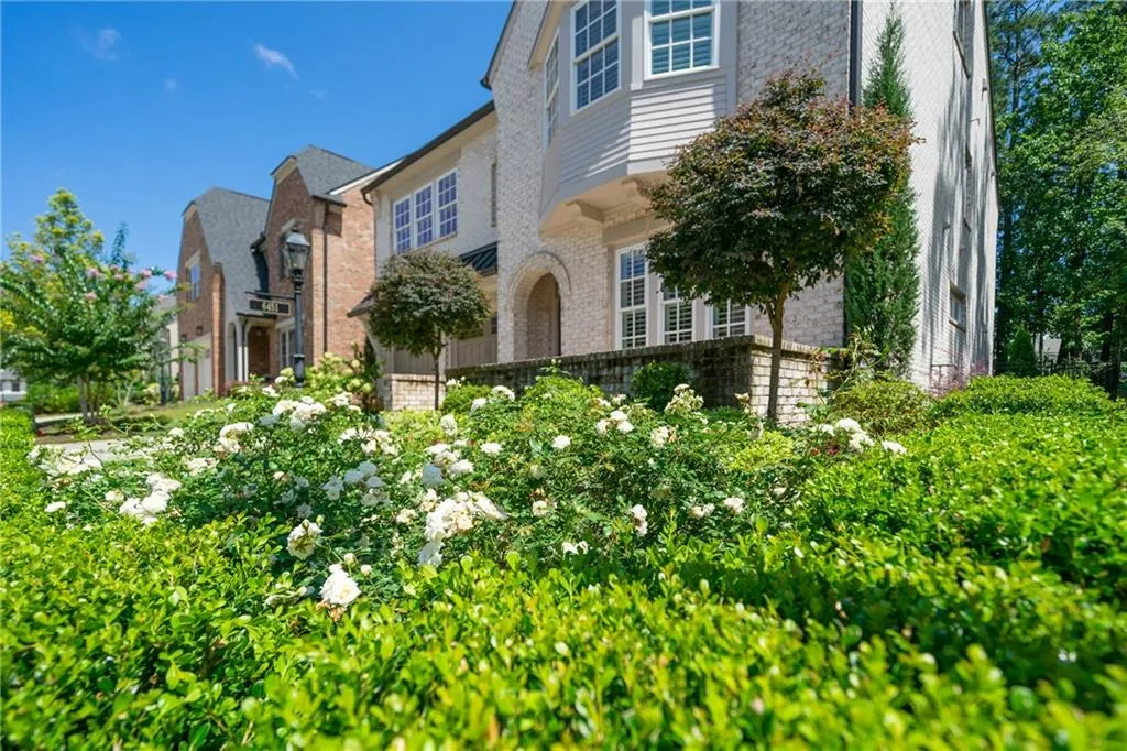 6451 Meridian Way, Atlanta, Georgia 30328, 6 Bedrooms Bedrooms, ,4 BathroomsBathrooms,Residential,Sold,6451 Meridian Way,6933811