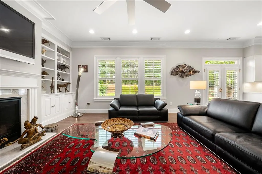 6451 Meridian Way, Atlanta, Georgia 30328, 6 Bedrooms Bedrooms, ,4 BathroomsBathrooms,Residential,Sold,6451 Meridian Way,6933811