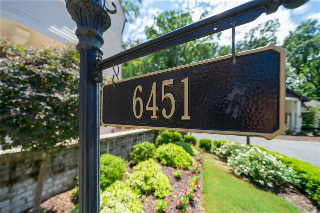 6451 Meridian Way, Atlanta, Georgia 30328, 6 Bedrooms Bedrooms, ,4 BathroomsBathrooms,Residential,Sold,6451 Meridian Way,6933811