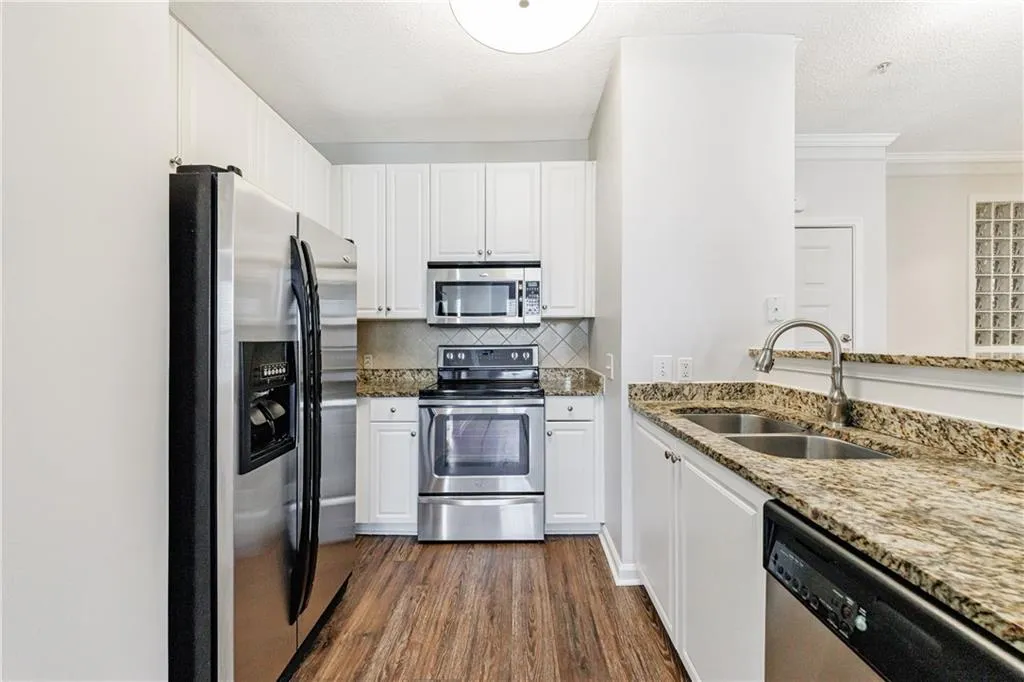 10 Perimeter Summit Boulevard Ne Unit 3109, Brookhaven, Georgia 30319, 2 Bedrooms Bedrooms, ,2 BathroomsBathrooms,Residential,For Sale,10 Perimeter Summit Boulevard Ne Unit 3109,7574299
