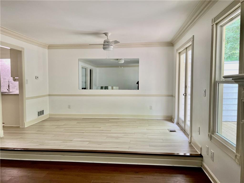 18 Huntington Place Drive, Sandy Springs, Georgia 30350, 3 Bedrooms Bedrooms, ,2 BathroomsBathrooms,Residential,Sold,18 Huntington Place Drive,7257771