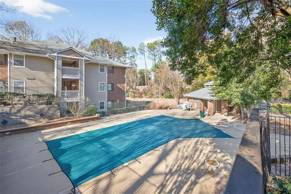 201 Barrington Hills Drive, Atlanta, Georgia 30350, 3 Bedrooms Bedrooms, ,2 BathroomsBathrooms,Residential,For Sale,201 Barrington Hills Drive,7715323