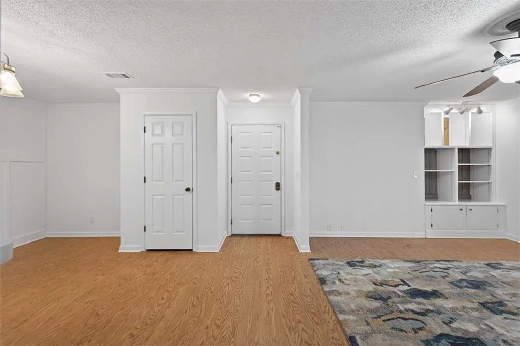 201 Barrington Hills Drive, Atlanta, Georgia 30350, 3 Bedrooms Bedrooms, ,2 BathroomsBathrooms,Residential,For Sale,201 Barrington Hills Drive,7715323