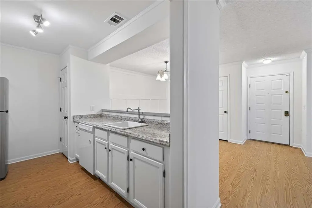 201 Barrington Hills Drive, Atlanta, Georgia 30350, 3 Bedrooms Bedrooms, ,2 BathroomsBathrooms,Residential,For Sale,201 Barrington Hills Drive,7715323