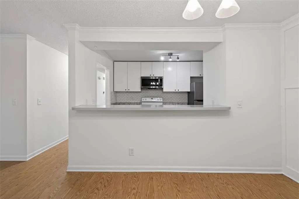 201 Barrington Hills Drive, Atlanta, Georgia 30350, 3 Bedrooms Bedrooms, ,2 BathroomsBathrooms,Residential,For Sale,201 Barrington Hills Drive,7715323