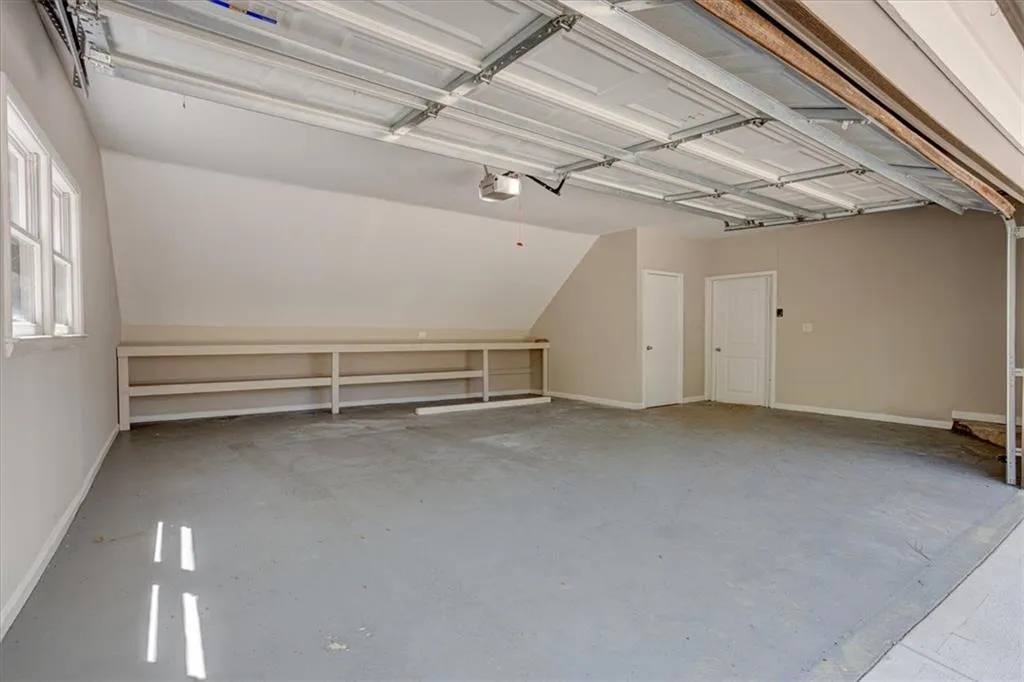 7150 Dunhill Terrace, Atlanta, Georgia 30328, 4 Bedrooms Bedrooms, ,3 BathroomsBathrooms,Residential,Sold,7150 Dunhill Terrace,7363607