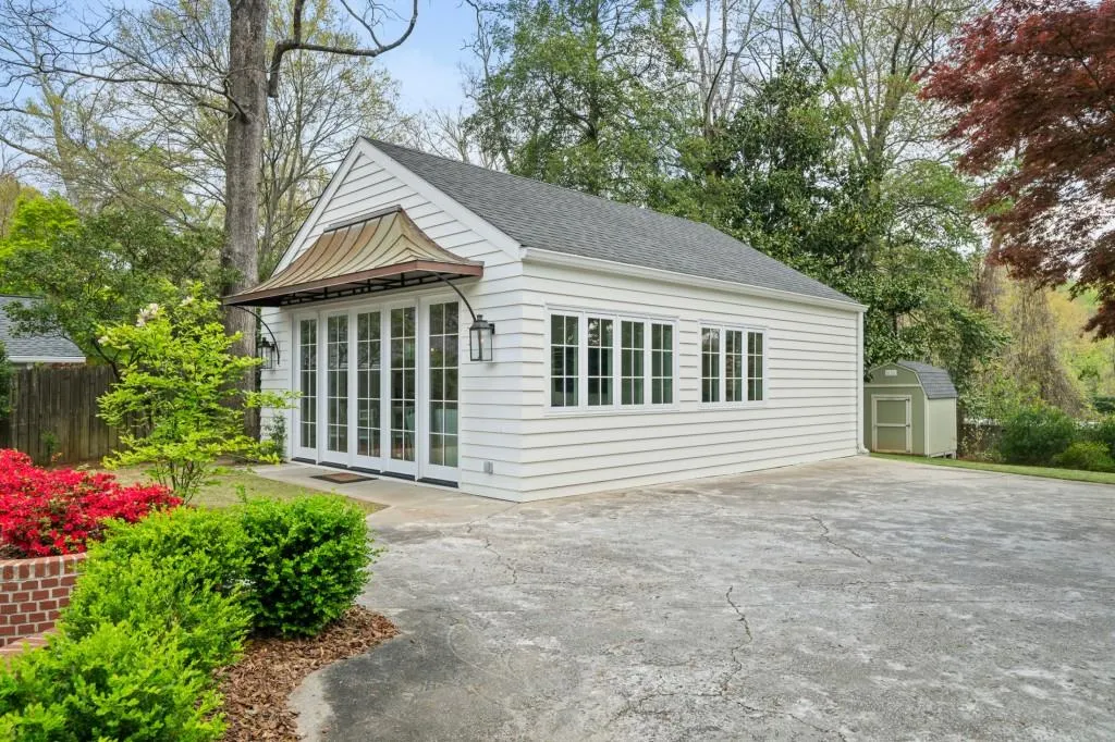 1837 Walthall Drive Nw, Atlanta, Georgia 30318, 4 Bedrooms Bedrooms, 0 ,3 BathroomsBathrooms,Residential,For Sale,1837 Walthall Drive Nw,7740967