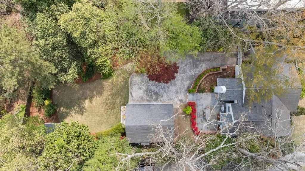 1837 Walthall Drive Nw, Atlanta, Georgia 30318, 4 Bedrooms Bedrooms, 0 ,3 BathroomsBathrooms,Residential,For Sale,1837 Walthall Drive Nw,7740967