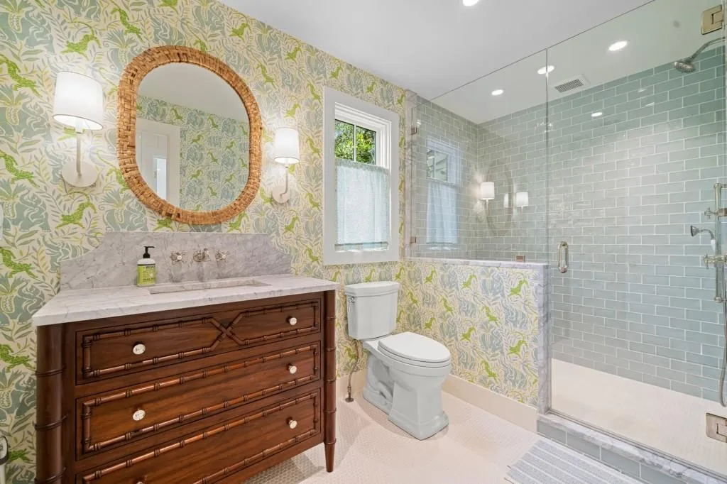 1837 Walthall Drive Nw, Atlanta, Georgia 30318, 4 Bedrooms Bedrooms, 0 ,3 BathroomsBathrooms,Residential,For Sale,1837 Walthall Drive Nw,7740967