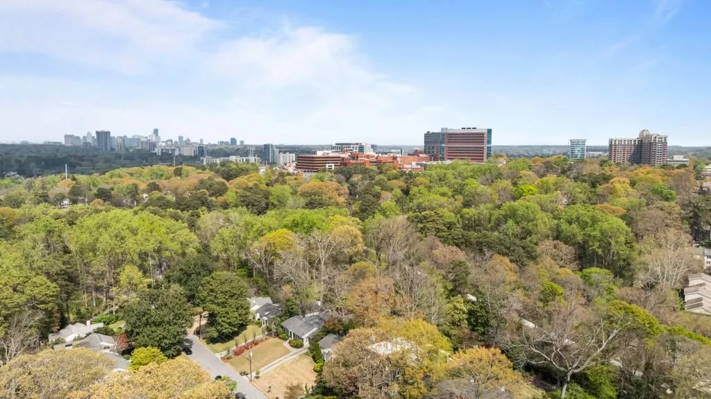 1837 Walthall Drive Nw, Atlanta, Georgia 30318, 4 Bedrooms Bedrooms, 0 ,3 BathroomsBathrooms,Residential,For Sale,1837 Walthall Drive Nw,7740967