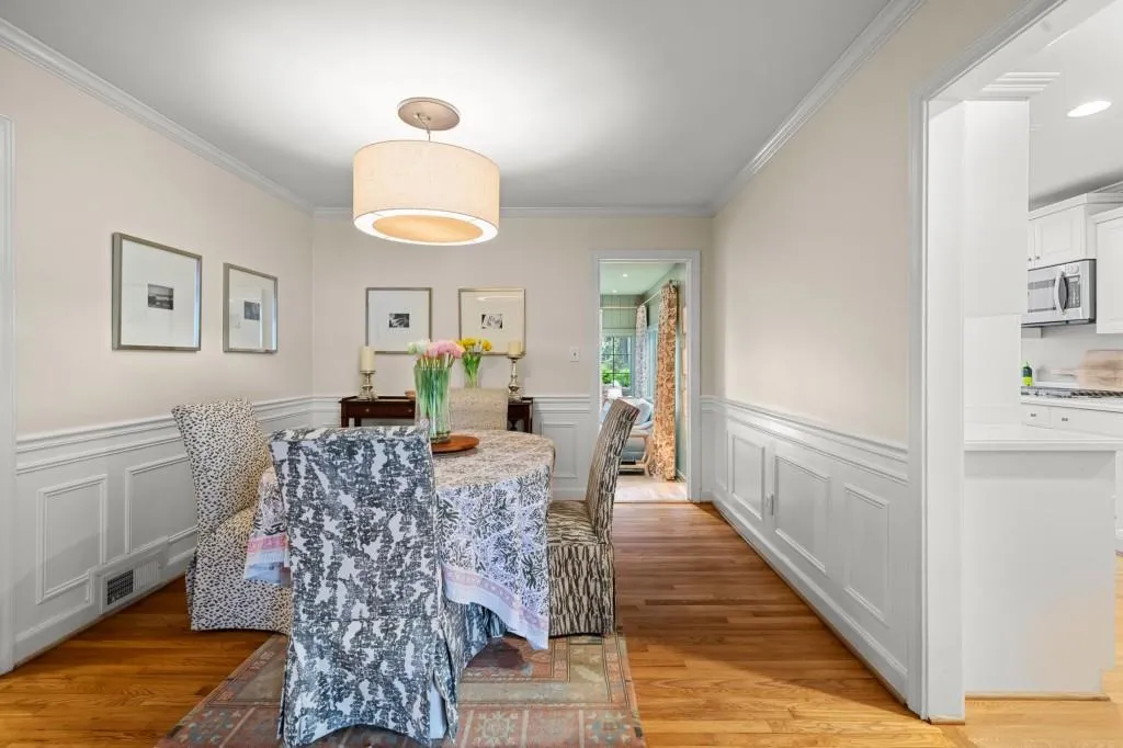 1837 Walthall Drive Nw, Atlanta, Georgia 30318, 4 Bedrooms Bedrooms, 0 ,3 BathroomsBathrooms,Residential,For Sale,1837 Walthall Drive Nw,7740967