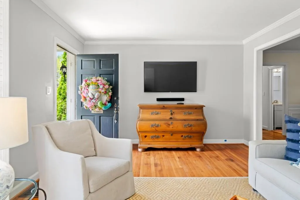 1837 Walthall Drive Nw, Atlanta, Georgia 30318, 4 Bedrooms Bedrooms, 0 ,3 BathroomsBathrooms,Residential,For Sale,1837 Walthall Drive Nw,7740967