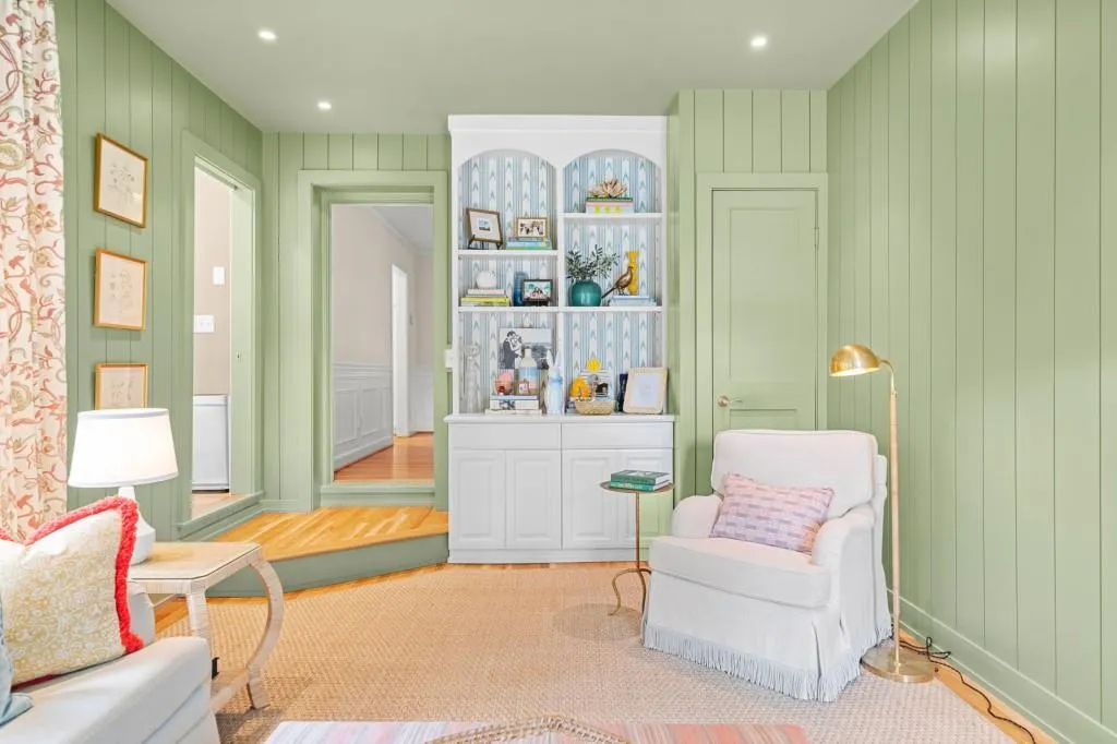 1837 Walthall Drive Nw, Atlanta, Georgia 30318, 4 Bedrooms Bedrooms, 0 ,3 BathroomsBathrooms,Residential,For Sale,1837 Walthall Drive Nw,7740967
