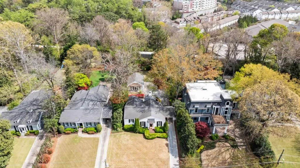 1837 Walthall Drive Nw, Atlanta, Georgia 30318, 4 Bedrooms Bedrooms, 0 ,3 BathroomsBathrooms,Residential,For Sale,1837 Walthall Drive Nw,7740967
