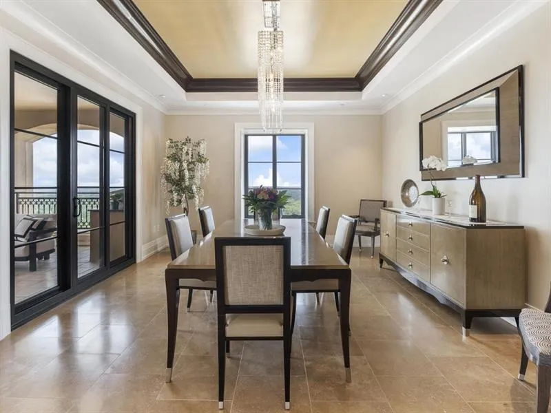 88 W Paces Ferry Unit 2230, Atlanta, Georgia 30305, 2 Bedrooms Bedrooms, ,2 BathroomsBathrooms,Residential,For Sale,88 W Paces Ferry Unit 2230,7570299