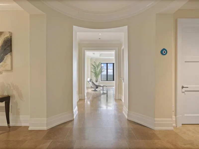 88 W Paces Ferry Unit 2230, Atlanta, Georgia 30305, 2 Bedrooms Bedrooms, ,2 BathroomsBathrooms,Residential,For Sale,88 W Paces Ferry Unit 2230,7570299