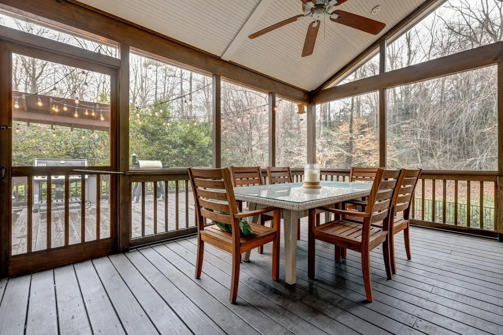 410 Forest Hills Drive, Sandy Springs, Georgia 30342, 5 Bedrooms Bedrooms, ,4 BathroomsBathrooms,Residential,Sold,410 Forest Hills Drive,6832943