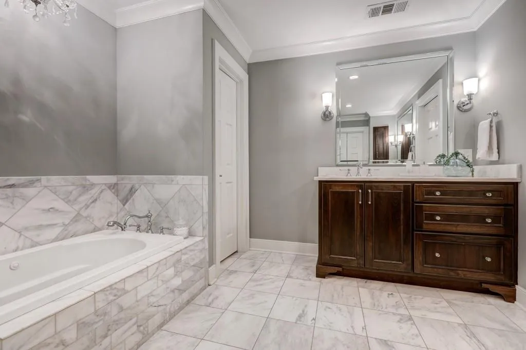 410 Forest Hills Drive, Sandy Springs, Georgia 30342, 5 Bedrooms Bedrooms, ,4 BathroomsBathrooms,Residential,Sold,410 Forest Hills Drive,6832943