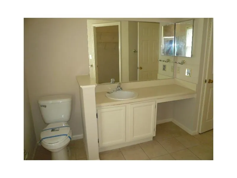 905 Garden Court Unit 905, Atlanta, Georgia 30328, 2 Bedrooms Bedrooms, ,2 BathroomsBathrooms,Residential,Sold,905 Garden Court Unit 905,5621492