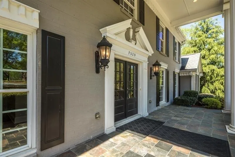7520 Chaparral Drive, Atlanta, Georgia 30350, 6 Bedrooms Bedrooms, ,4 BathroomsBathrooms,Residential,Sold,7520 Chaparral Drive,5999178